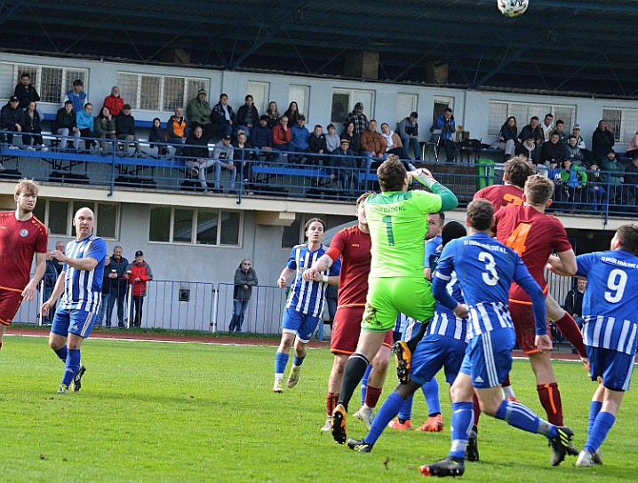 TJ Dvůr Královí nad Labem vs FK Náchod 0-2 FORTUNA Divize C, sezóna 2022/2023, 22. kolo