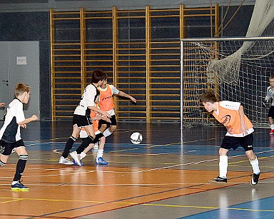 240202 - Skuteč - Díky fotbalu - halový turnaj U11 - ©PR- 030 IPR