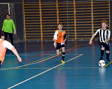 240202 - Skuteč - Díky fotbalu - halový turnaj U11 - ©PR- 061 IPR