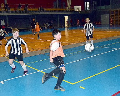 240202 - Skuteč - Díky fotbalu - halový turnaj U11 - ©PR- 075 IPR