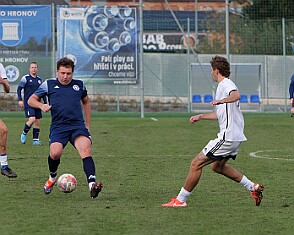 img016 8liga NA AFK Hronov - Destne-N.Mesto B 20251108 foto Vaclav Mlejnek