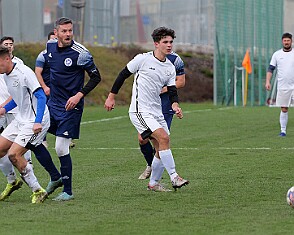 img018 8liga NA AFK Hronov - Destne-N.Mesto B 20251108 foto Vaclav Mlejnek