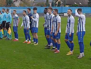 251025 - Náchod - Vysoké Mýto - 4. česká liga - sk. C - ©MM Předání ceny za nejhezčí gól měsíce září ČFL - Roman Čáp ZÁPIS O UTKÁNÍ © Michal Malý