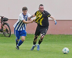 img016 8.liga Dolany - VJesenice 20260509 foto Vaclav Mlejnek-L